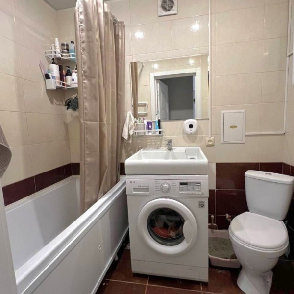 Фото Продам 3к квартиру на Городке ОР, 30-й квартал г. Луганск.