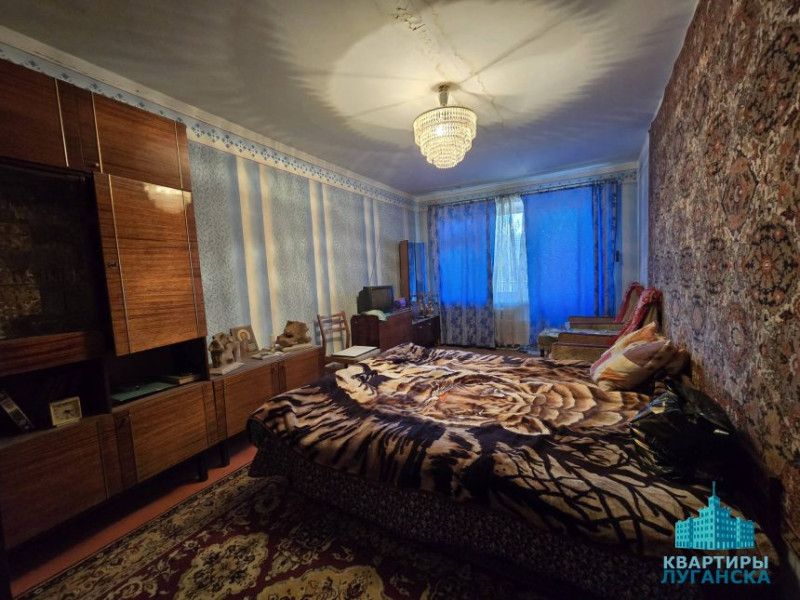 Фото Продается доля в квартире из 2х комнат, изолированная планировка кв. 50 лет Октября