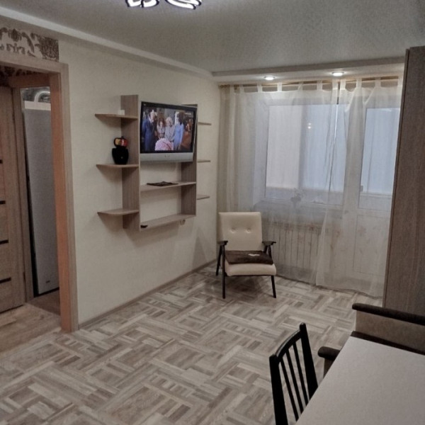 Фото № 7029 Продам 1 комн. квартиру в р-не маг. "Гранат"