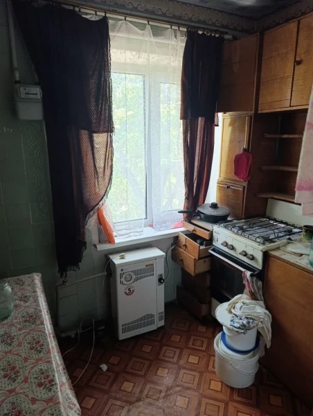 Фото Продаётся 2-комнатная квартира в городе Брянка, пл. Ленина, д. 11