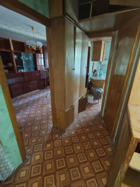 Фото Продаётся 2-комнатная квартира в городе Брянка, пл. Ленина, д. 11