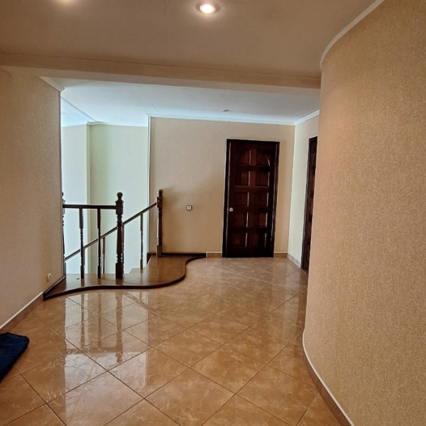 Фото Продам Дом 270м2 Центр Города