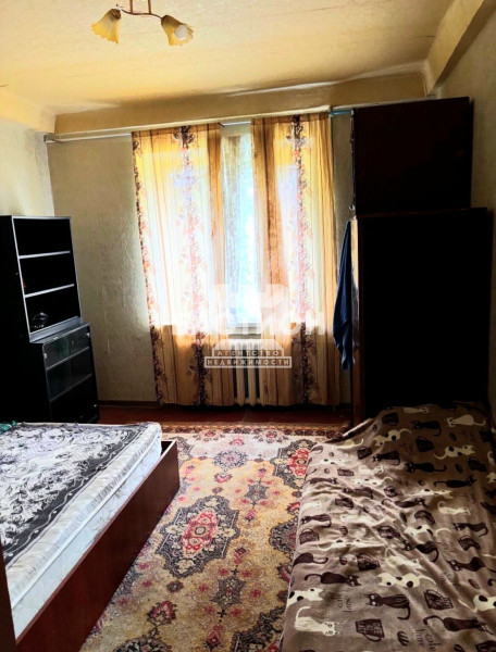 2-комнатная квартира, улица Крапивницкого, 2 ID:2092014