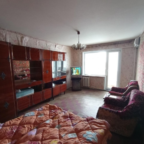 Фото Продам 2-х комн квартиру в городе Луганск квартал 60 лет Образования СССР