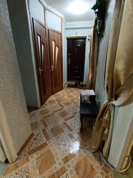 Фото Продаётся трёхкомнатная квартира, 53,7 м²