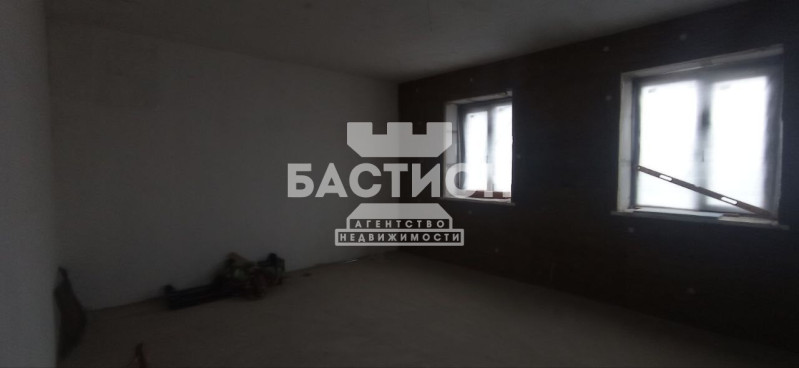 Фото Дом, 2-я улица Менжинского ID:1950993