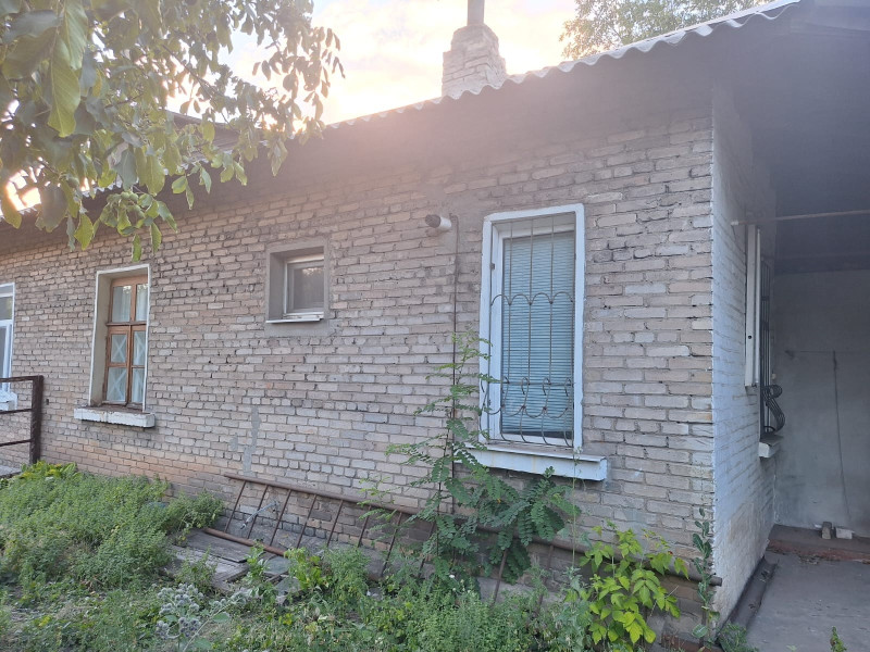 Фото Продаётся дом в городе Брянка, ул. Воронежская.