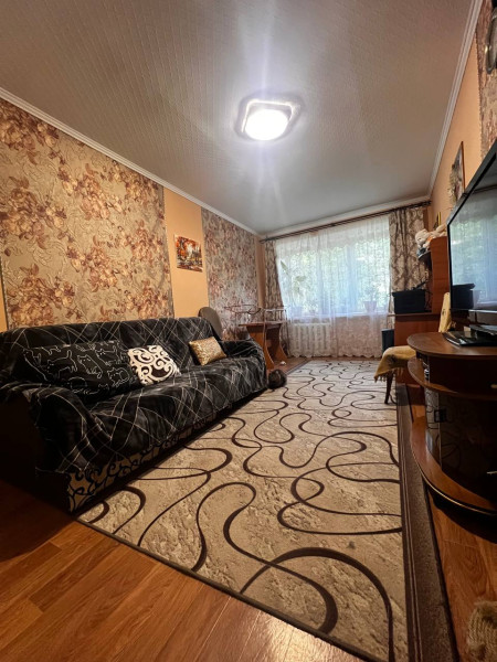2-х комнатная квартира кв. Комарова