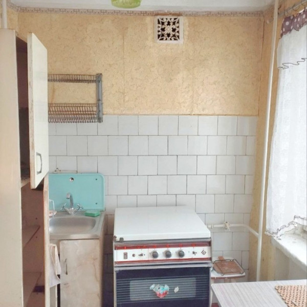 Фото Продам 2-ком квартиру г. Луганск, кв. Жукова 4/5 эт.