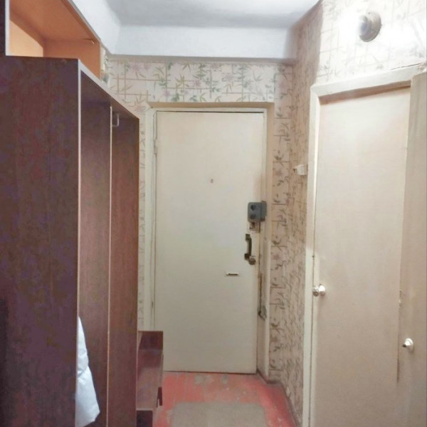 Фото Продам 2-ком квартиру г. Луганск, кв. Жукова 4/5 эт.