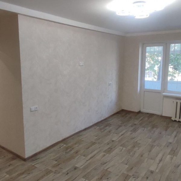 № 6727 Продам 3х кмон. квартиру в р-не ЗАГСа