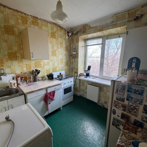 Продам 1 комнатную квартиру кв. Солнечный