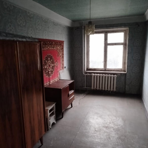 Фото № 6842 Продам 4х комн. квартиру в р-не маг. № 47