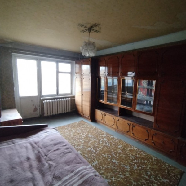 № 6842 Продам 4х комн. квартиру в р-не маг. № 47