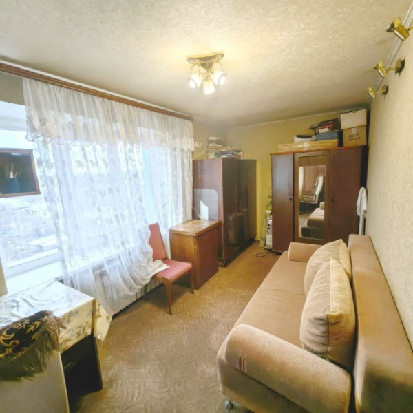 Фото Продам 2-х комнатную квартиру на кв. Щербакова.