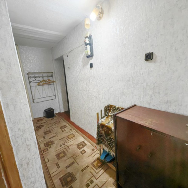 Фото Продам 2-х комнатную квартиру на кв. Щербакова.