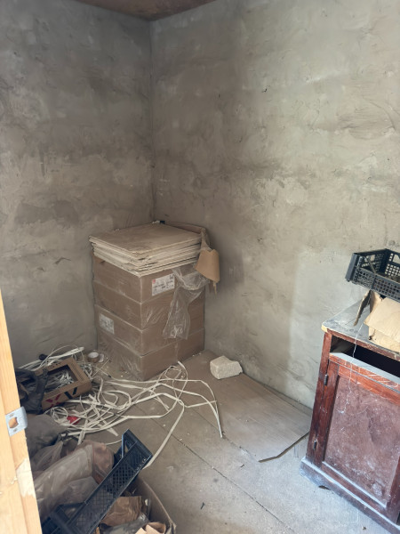 Фото СДАМ СКЛАДСКИЕ ПОМЕЩЕНИЯ (г. Стаханов, ул. Октябрьская)