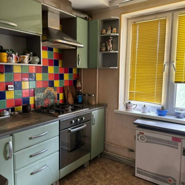 7307 Продам 2х комн. квартиру в Перевальске