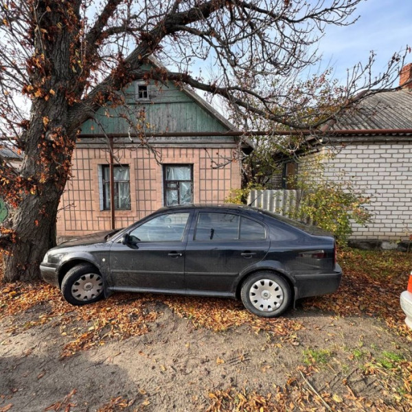 Продам флигель в Станице Луганской, площадью 37 м2