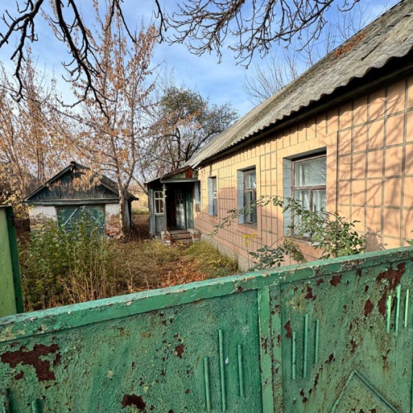 Фото Продам флигель в Станице Луганской, площадью 37 м2
