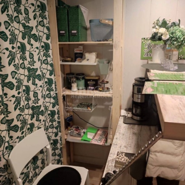 Фото Продам салон красоты в г Луганск ул Челюскинцев