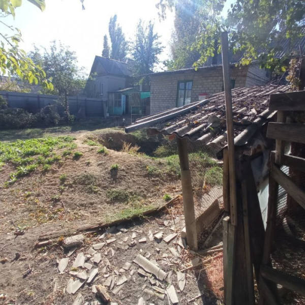 Фото Продам полдома р-н ж/д больницы, общая площадь всего дома 77 кВ м., два входа