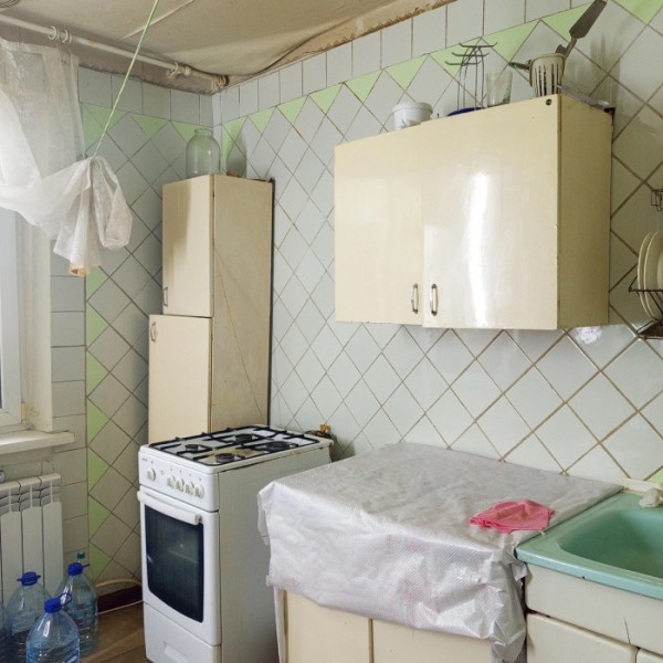 Фото Продам 2-х комн квартиру в г Луганск, пос Юбилейный, кв Запорожченко