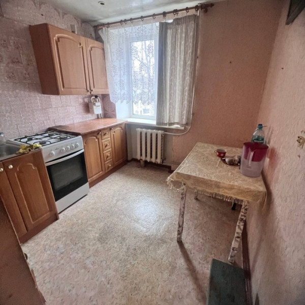 Продам 2 х комнатную квартиру 25 квартал (Калугина)