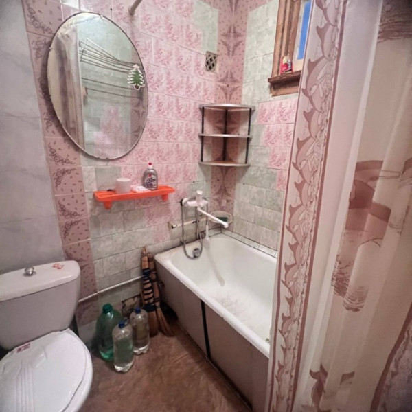 Фото Продам 2 х комнатную квартиру 25 квартал (Калугина)