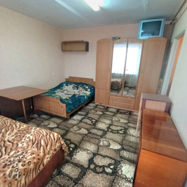 Фото Продам 1-к квартиру на городке з-да ОР (Курская дуга), Жовтневый р-н, г. Луганск.