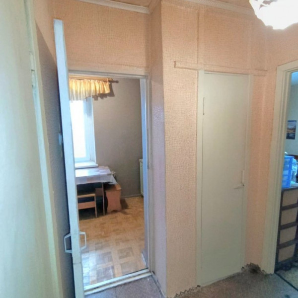 Фото Продам 1-к квартиру на городке з-да ОР (Курская дуга), Жовтневый р-н, г. Луганск.