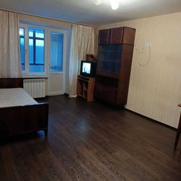 Продам 1комн квартиру в г Луганск ул 30 Лет Победы