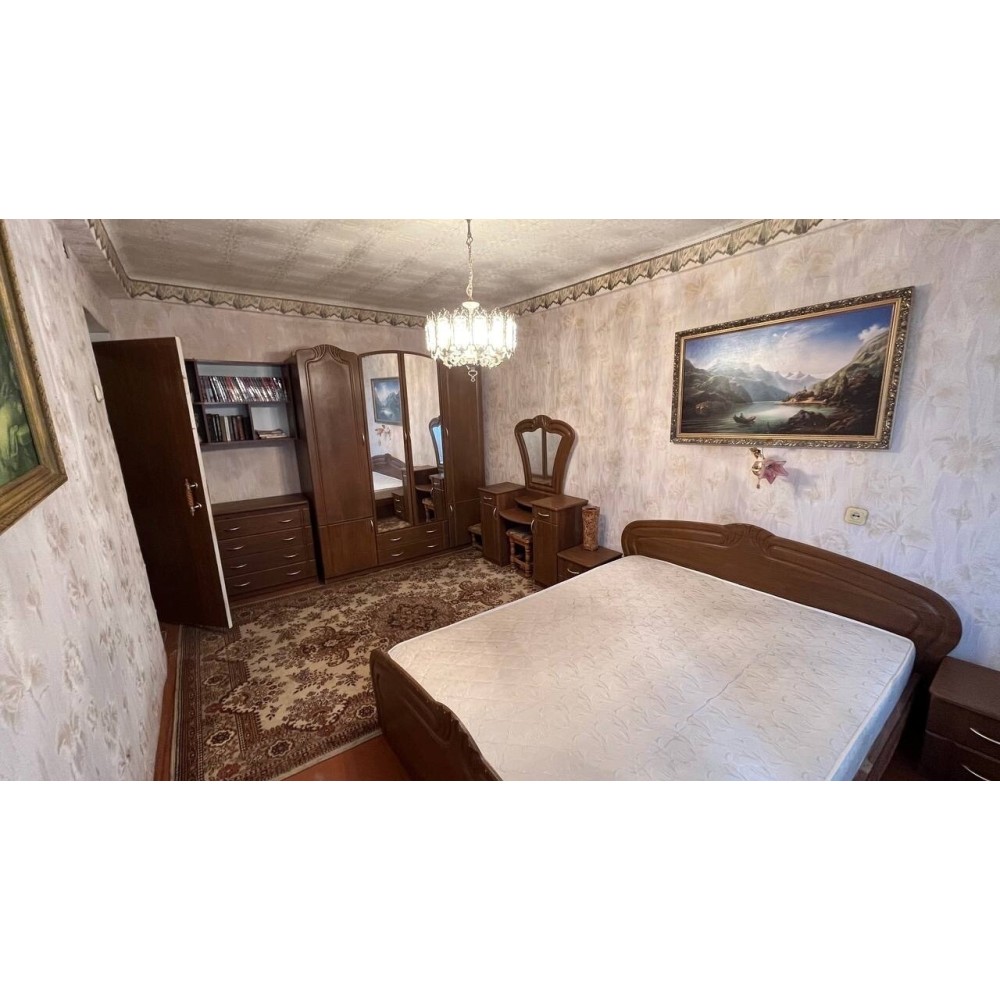 2-комн. квартира, ул. Ленина