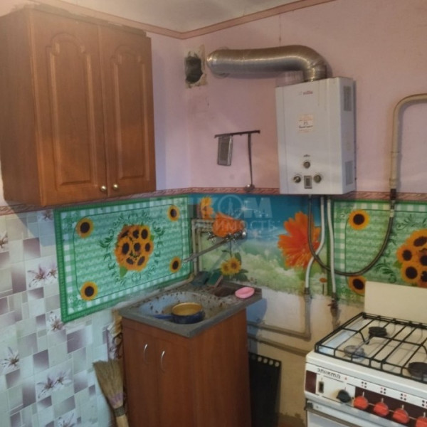 Продам 1комн квартиру в г. Луганск, кв. Димитрова
