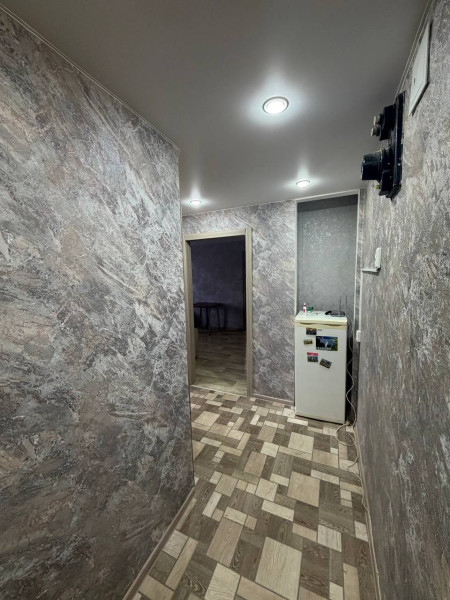 Фото Сдам 2-х комнатную квартиру на длительный срок (Стаханов, проспект Ленина, д. 21)