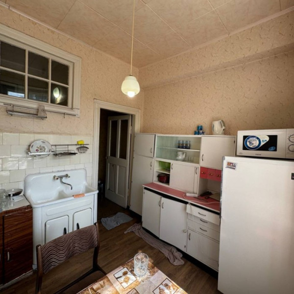 Фото Продам 2-х комнатную квартиру в самом центре г. Луганск, ул. 15-я Линия