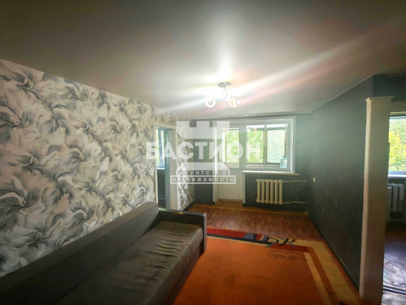 Фото 3-х комнатная квартира, квартал Димитрова, 25, ID:2191974
