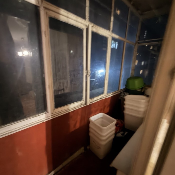 Фото Продам 2- к. квартиру 44 кв. м. , г. Луганск, кв. Ватутина (р- н кафе Арарат).