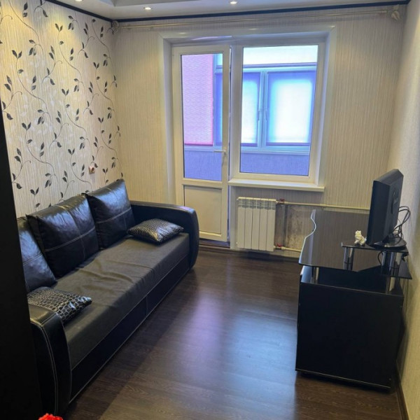 Фото Продам 3-х комнатную квартиру на кв. Волкова