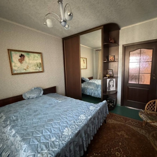 Фото Продам 3-х комнатную квартиру на кв. Волкова