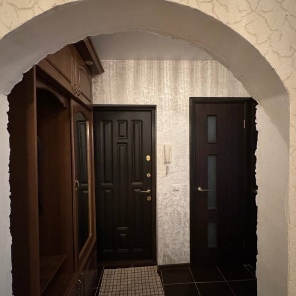 Фото Продам 3-х комнатную квартиру на кв. Волкова