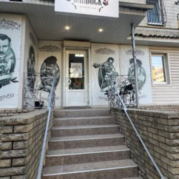 Продам нежилое помещение в городе Луганск квартал Заречный