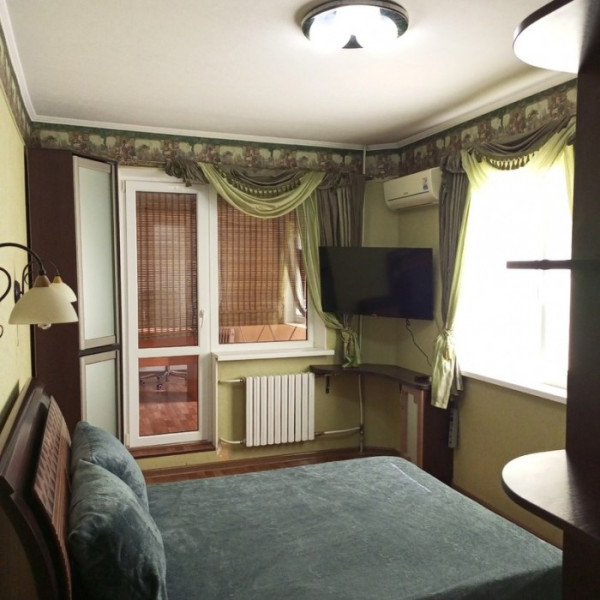 Продам 3-х комн. центр города р-н Краеведческого музея, ул.Фрунза