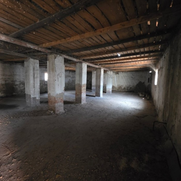 Фото База 645м2 ул. Руднева