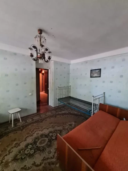 Фото 1к+2к под коммерческую недвижимость г. Алчевск #1048