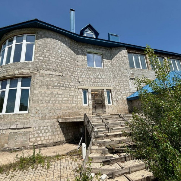 Фото Продам дом п. Видный, р-н Конно-спортивной школы