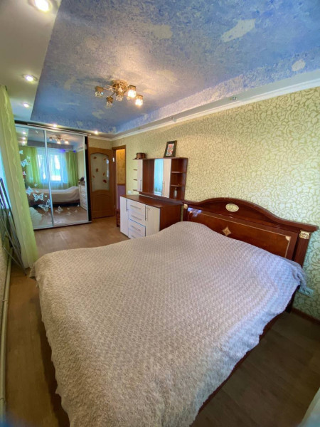 Фото Сдам 2-х комнатную квартиру на длительный срок (Стаханов, ул. Хруничева дом 3)