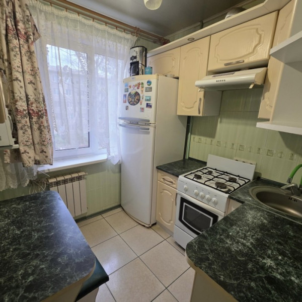 Продам 3к квартиру на ВВАУШ ,3/5, 50м2