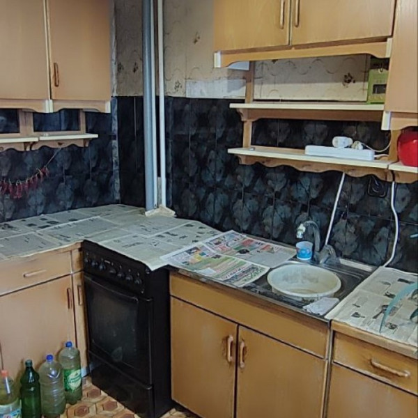 Продам 3-х комн квартиру с АО в г. Луганск, кв Героев Сталинграда