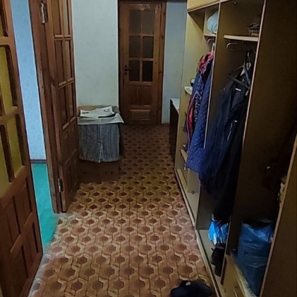 Фото Продам 3-х комн квартиру с АО в г. Луганск, кв Героев Сталинграда